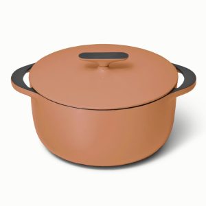 6.5 qt Enameled Cast Iron Dutch Oven Rust