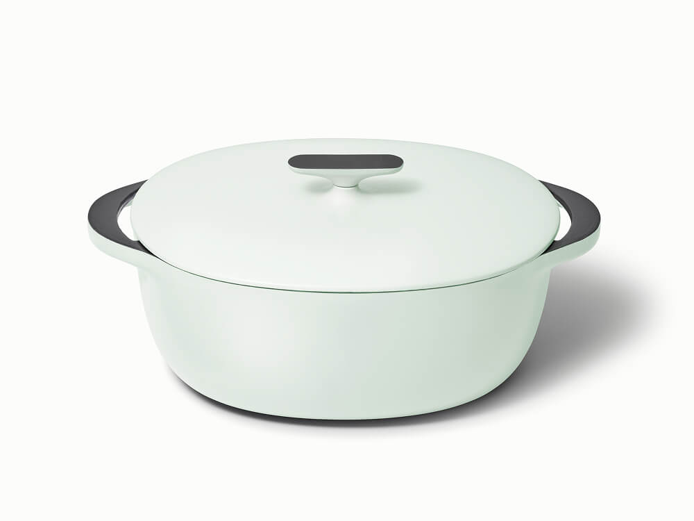 8.5 qt Enameled Cast Iron Oval Dutch Oven Light Mist
