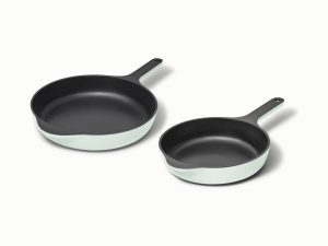 Enameled Cast Iron Skillet Duo Light Mist